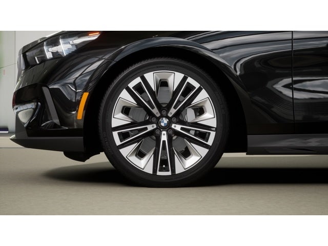 2027 BMW 530i 530i xDrive Sedan