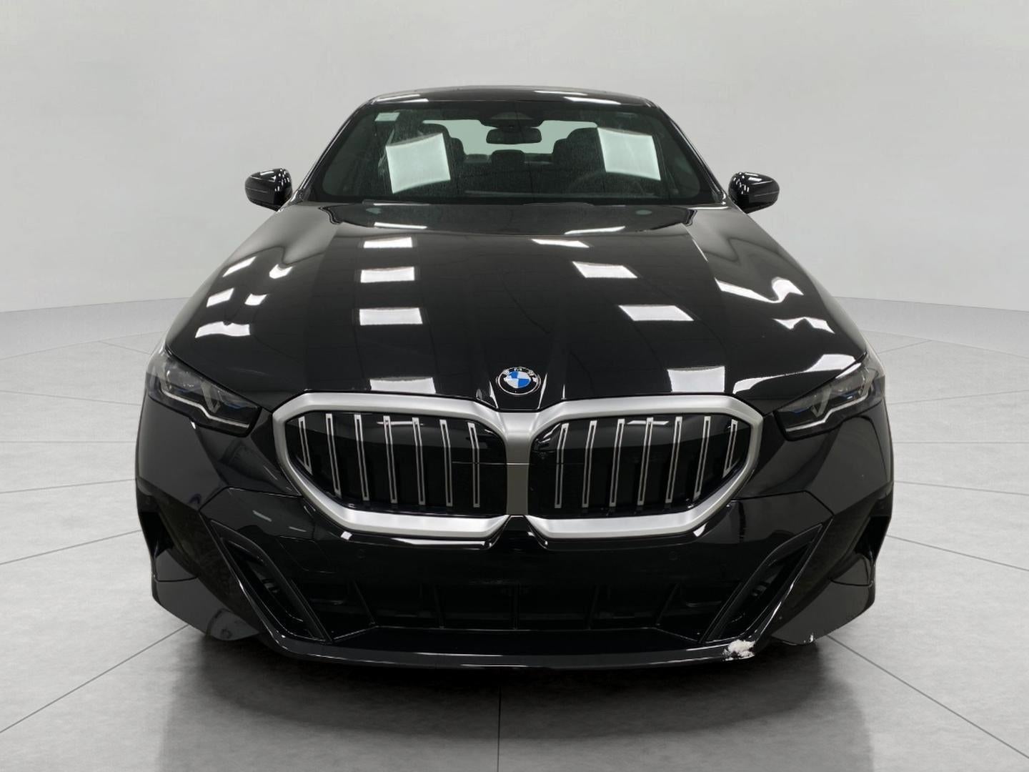 2026 BMW 530i 530i xDrive Sedan