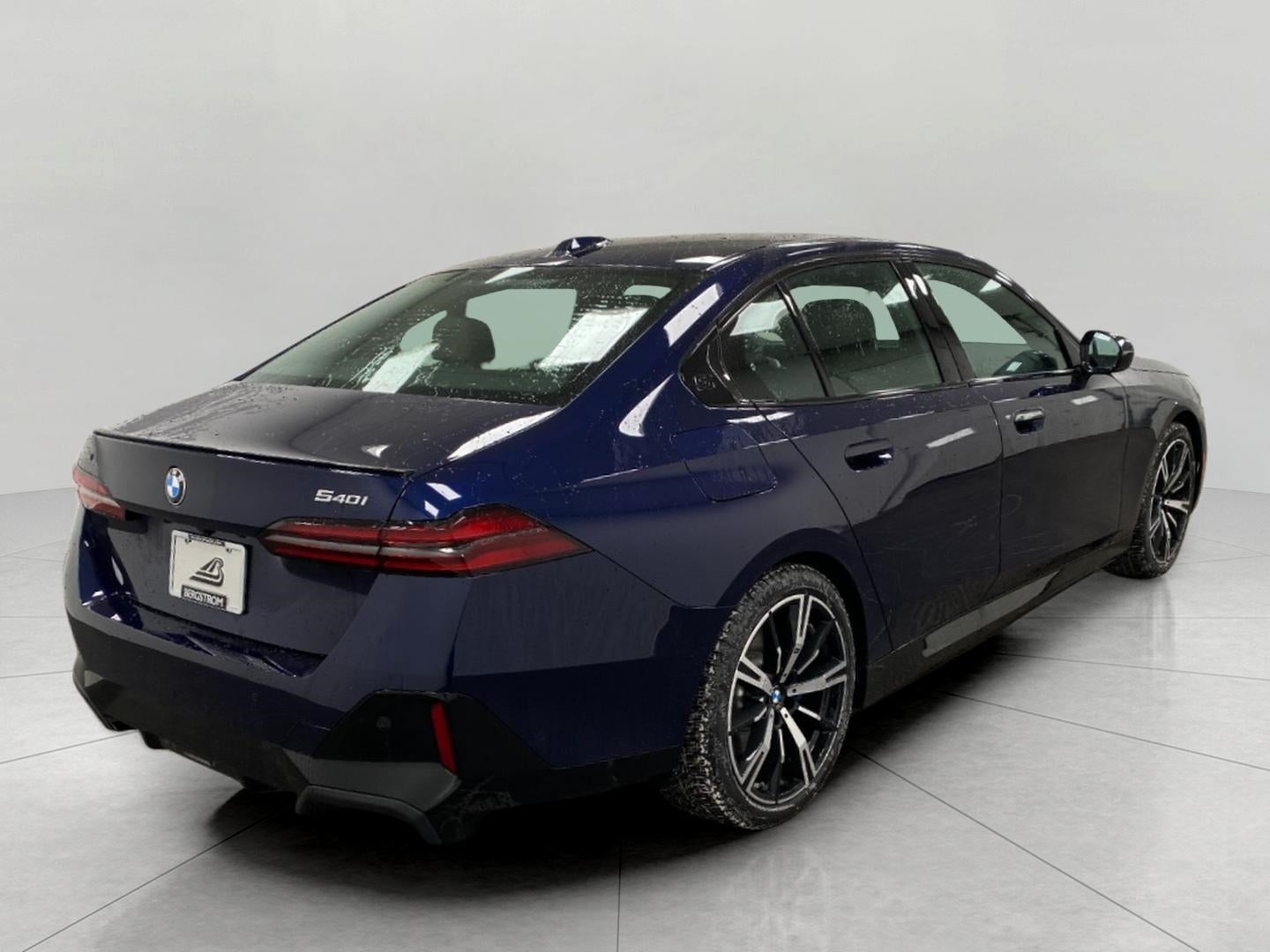 2026 BMW 540i 540i xDrive Sedan