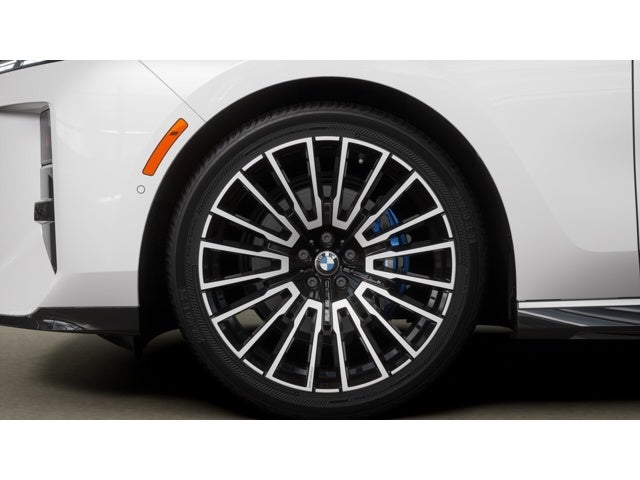 2027 BMW 740i 740i xDrive Sedan