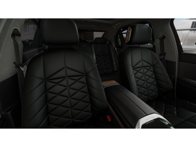 2027 BMW 740i 740i xDrive Sedan