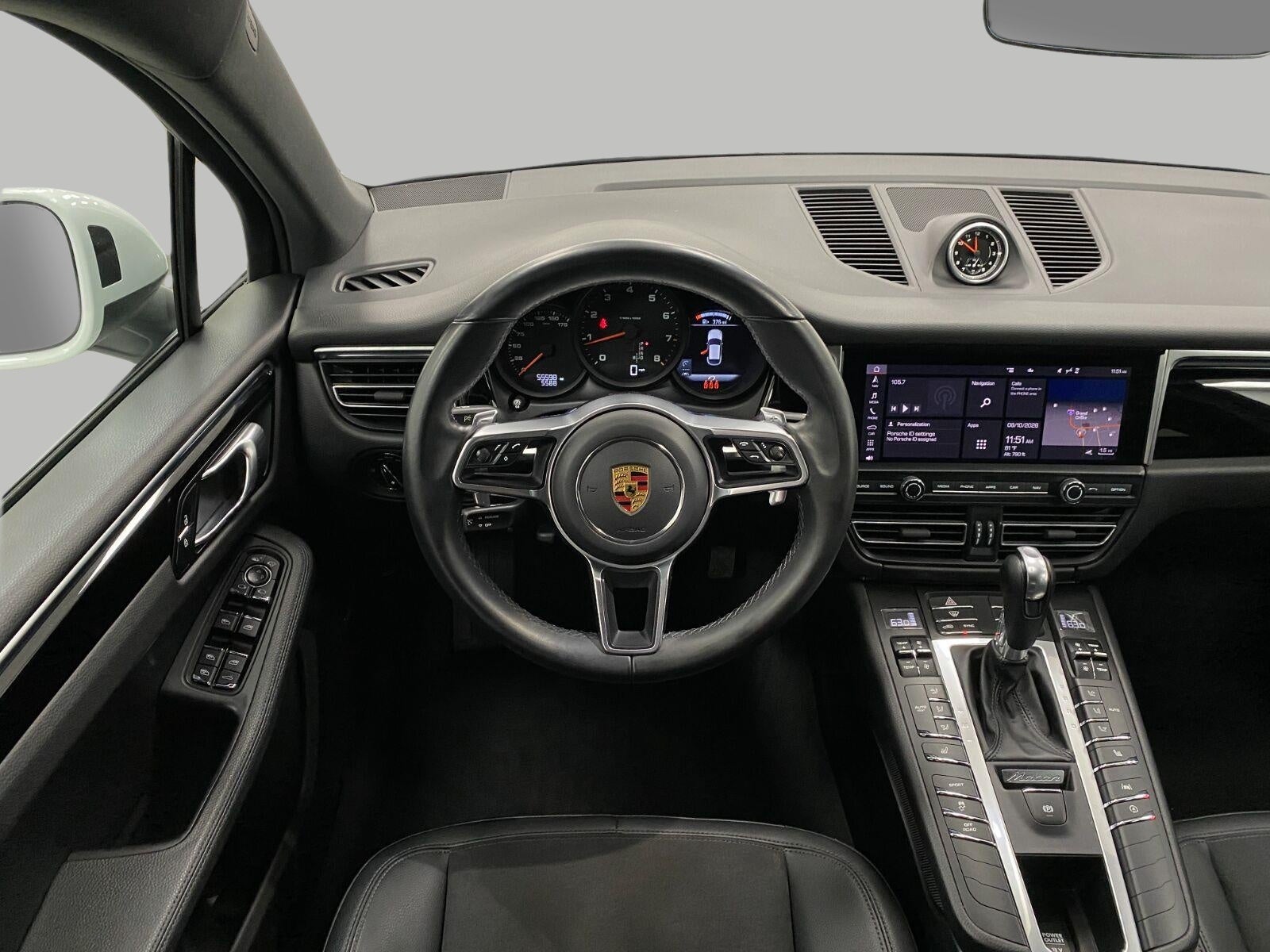 2021 Porsche Macan AWD