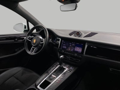 2021 Porsche Macan AWD