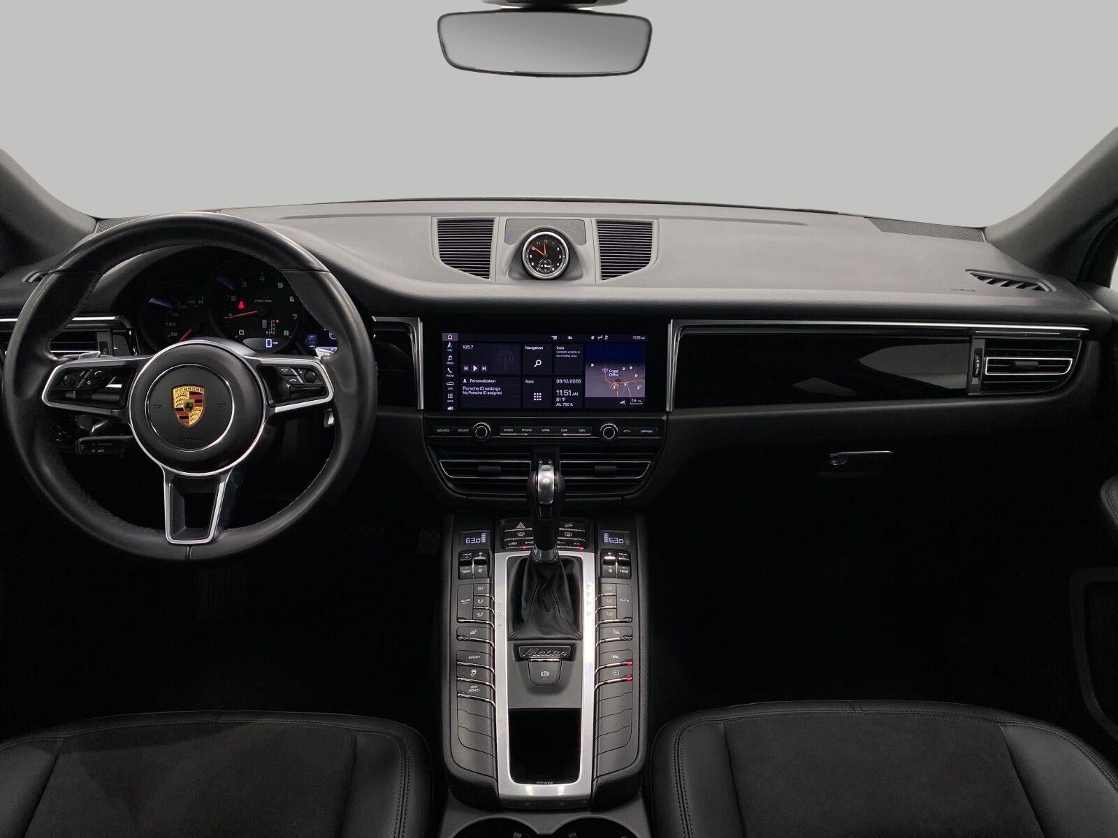2021 Porsche Macan AWD
