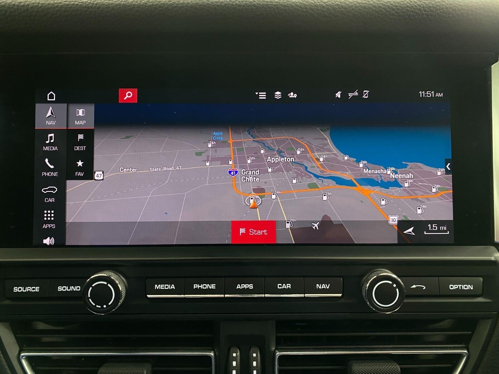 2021 Porsche Macan AWD