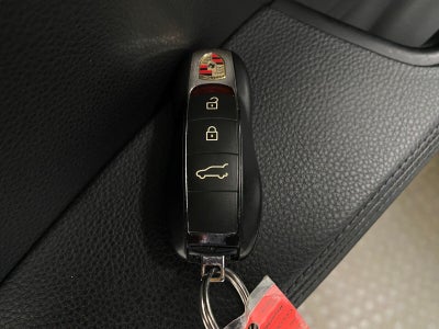 2021 Porsche Macan AWD
