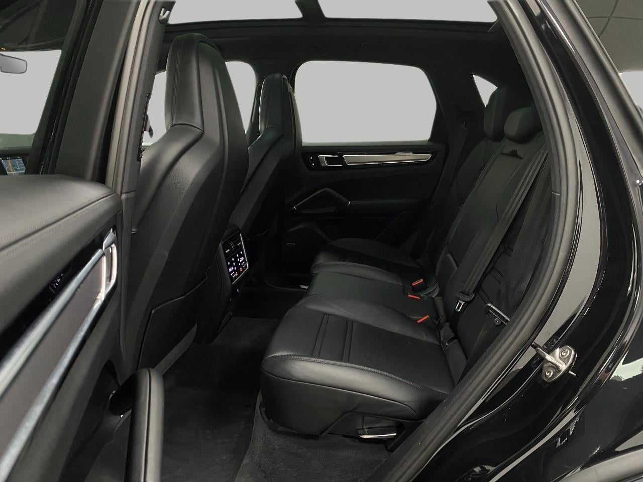 2020 Porsche Cayenne S