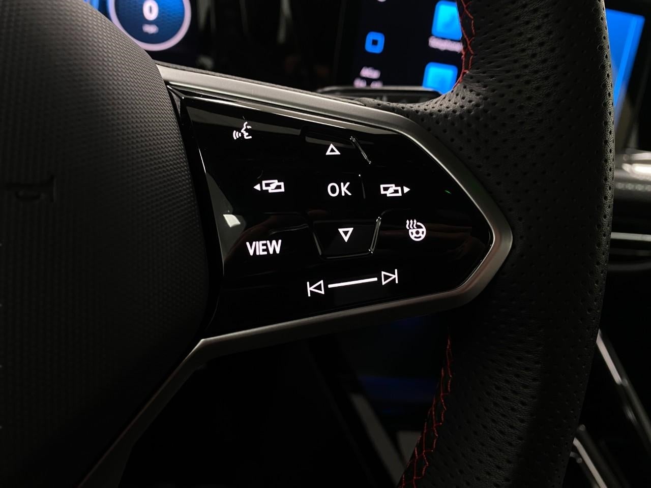 2024 Volkswagen Golf GTI 2.0T SE DSG