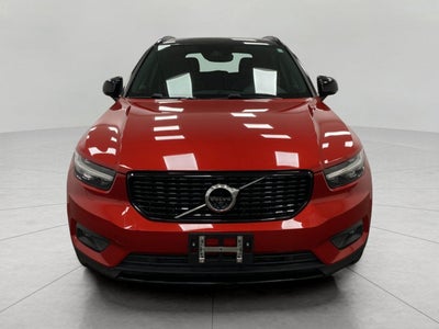 2021 Volvo XC40 T5 AWD R-Design