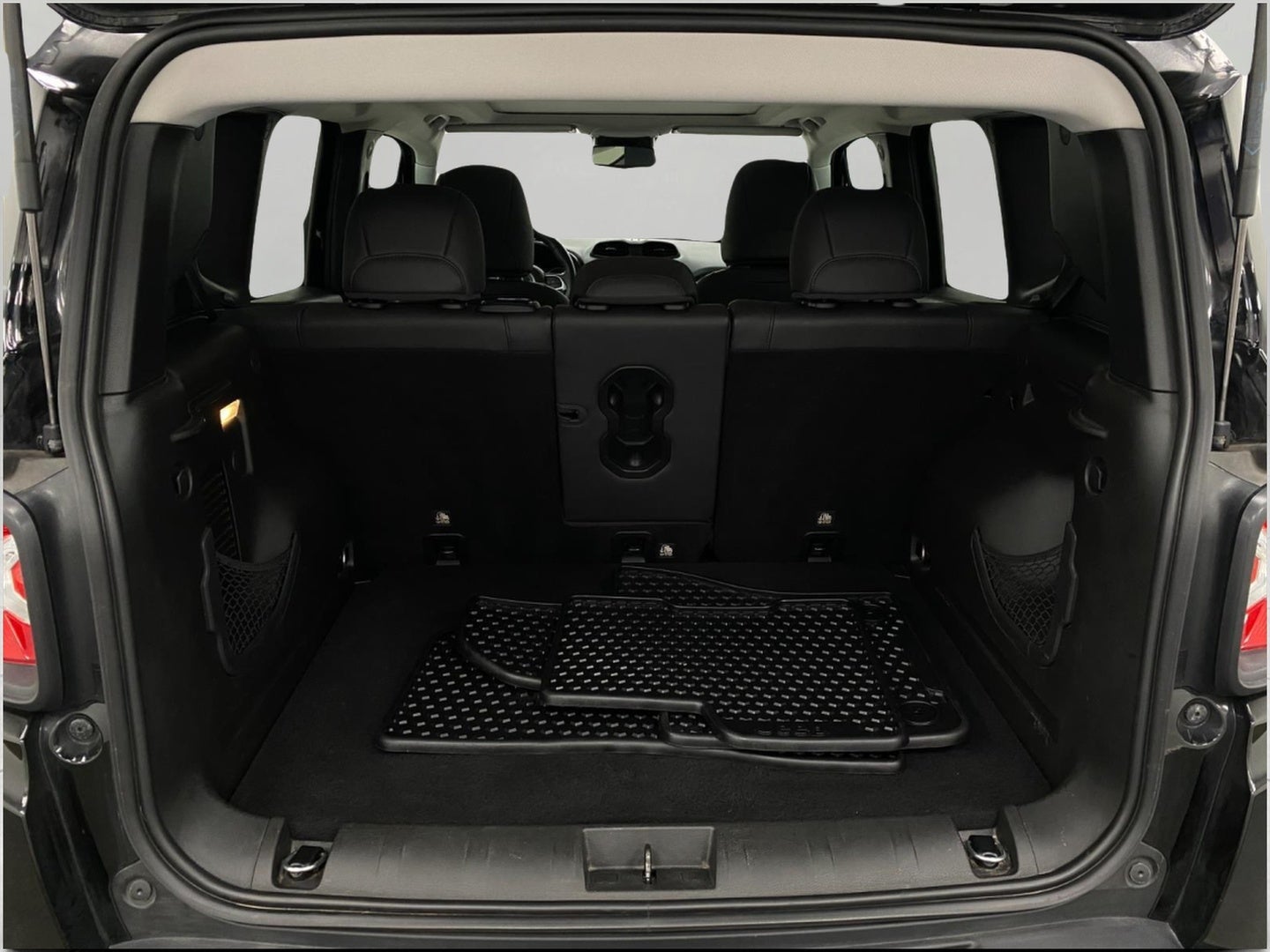 2019 Jeep Renegade Trailhawk 4x4